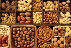 Tại sao bạn nên ăn các loại hạt dinh dưỡng nhiều hơn và sớm hơn?